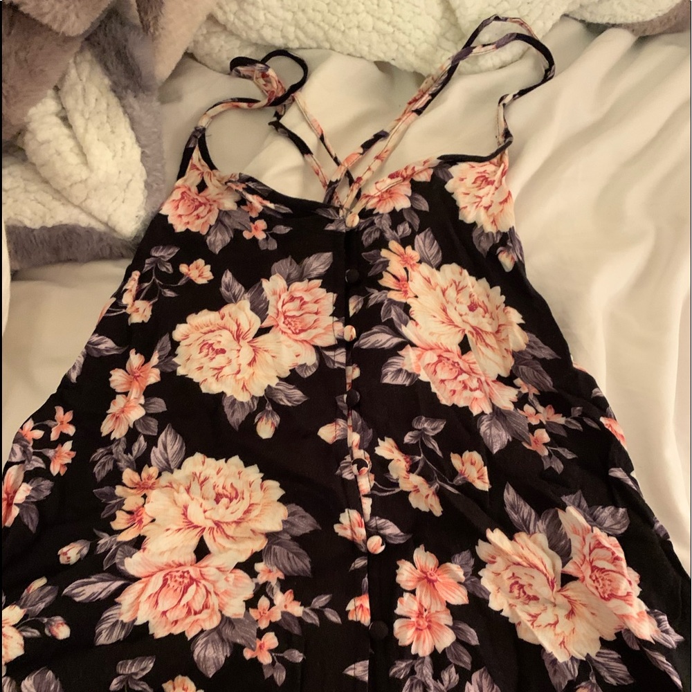 Strappy floral tank top